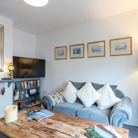 Villa Cozy Nook A Cosy 2-Bed House In Oakham Rutland Esterno foto