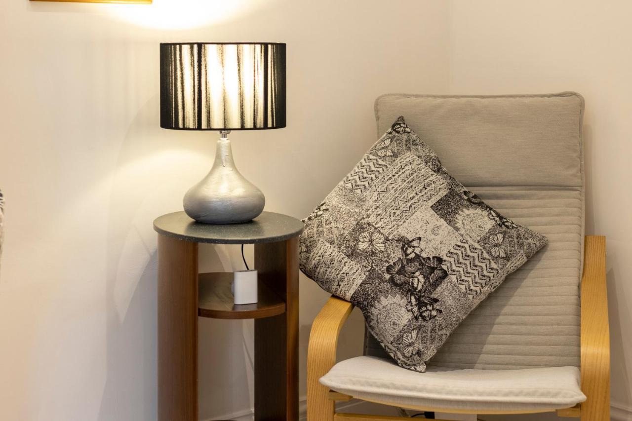 Villa Cozy Nook A Cosy 2-Bed House In Oakham Rutland Esterno foto